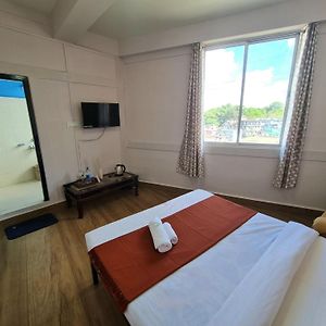 Basic Triple Room